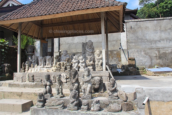 Ubud is a great place not only to view displayed works of art, but also a great place to buy some