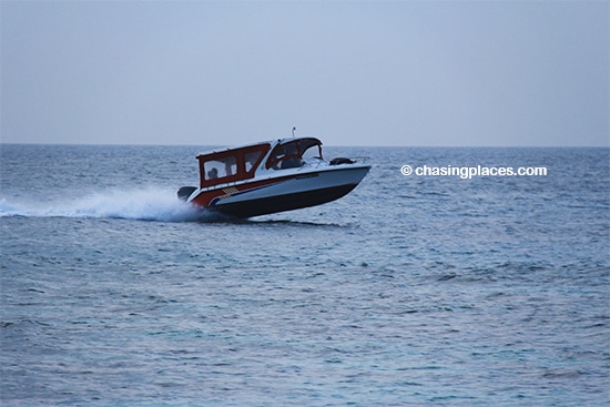 The guesthouses on Maafushi can quickly arrange for your to visit a resort island via speedboat