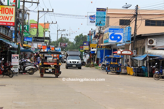 Expect more traffic in Koh Lanta's pier town, Saladan