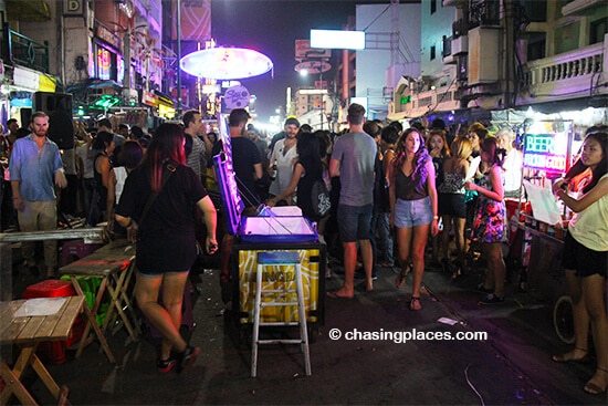 The party on Khao San literally spills onto the street around 130 am