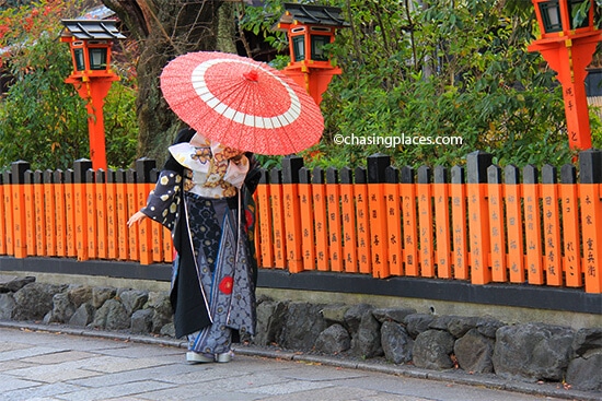 Spotting a geisha or someone dressing up as one is a highlight of the Gion area