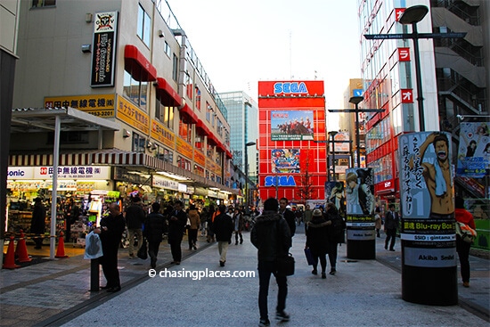 Taking a stroll through Akihabara, Toyko's Anime District
