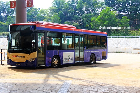 The local Rapid Kuantan Buses that head to the city centre depart from Platform 1 or Platform 2.