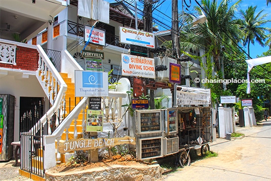 Despite being small, Unawatuna has plenty of services for tourists