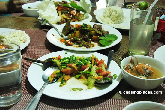 Half way through our delicious dinner on Saud Beach