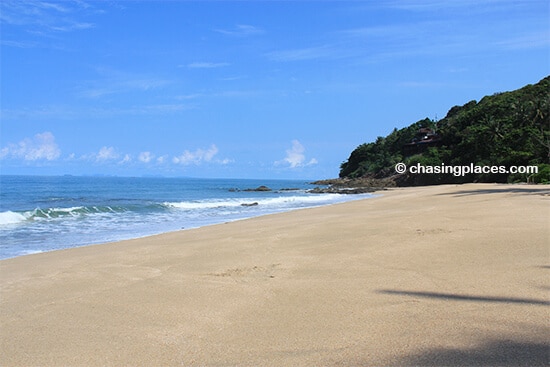 Lanta has so many nice beaches,it's hard finding the right one