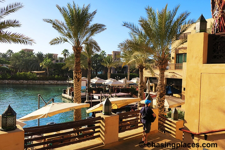 How To Get To Madinat Jumeirah Using Public Transportation Top Attraction In Dubai Chasing Places Travel Guide